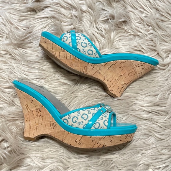 Guess turquoise cork wedges size 8 - Picture 3 of 6